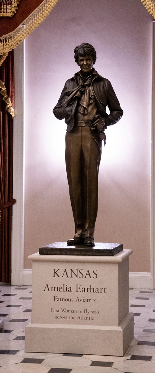 National Statuary Hall: Amelia Earhart, Kansas